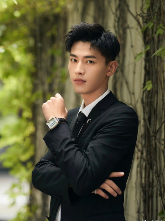 NGUYỄN ANH THI 